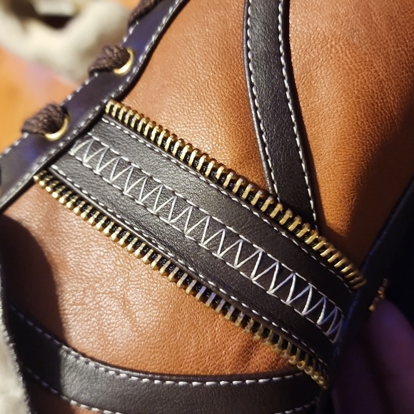 Beyoncé House of Dereon Booties - Picture 5 of 12